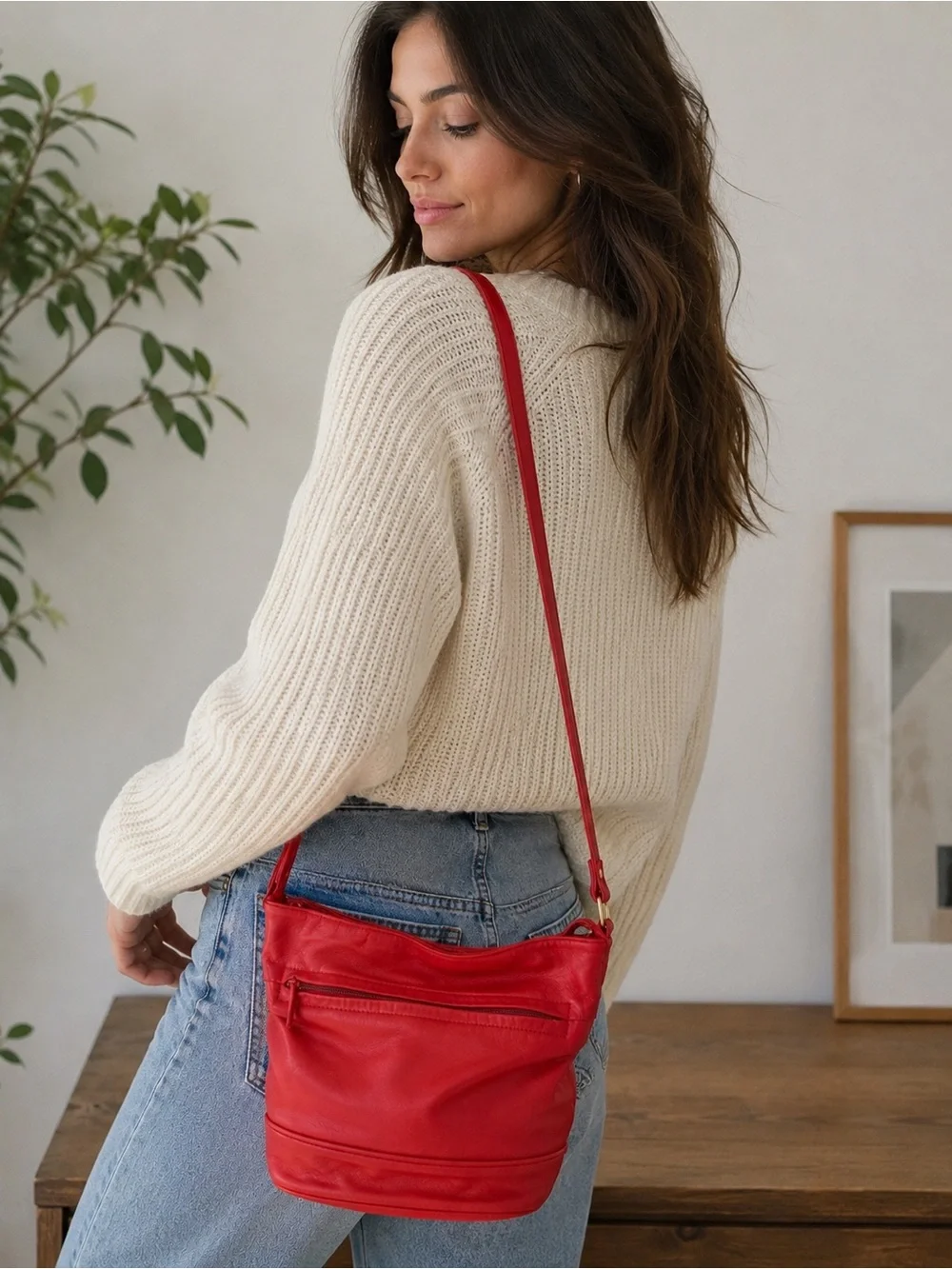 Rare 1970s Etra Red Leather Bucket Bag Crossbody Vintage Purse